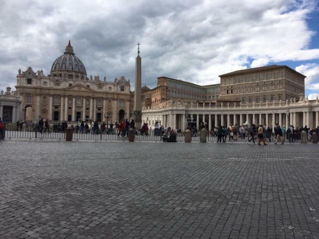 Bed and Breakfast Affreschi A San Pietro Рим Екстер'єр фото