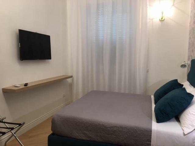 Bed and Breakfast Affreschi A San Pietro Рим Екстер'єр фото