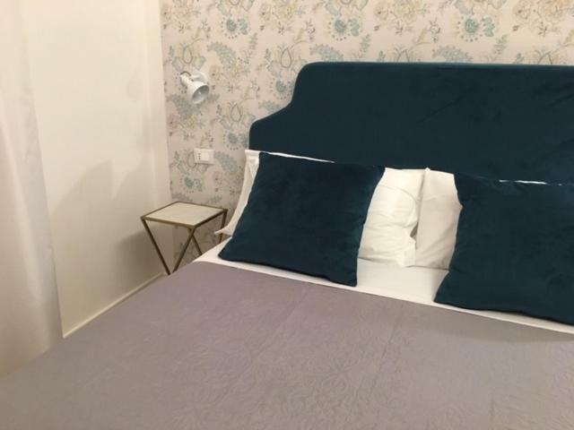Bed and Breakfast Affreschi A San Pietro Рим Екстер'єр фото